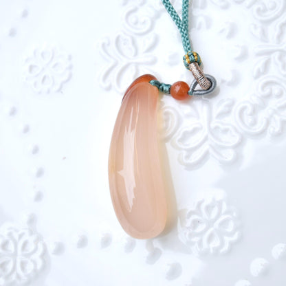 Agate Flower Carved Pendant Rope Necklace