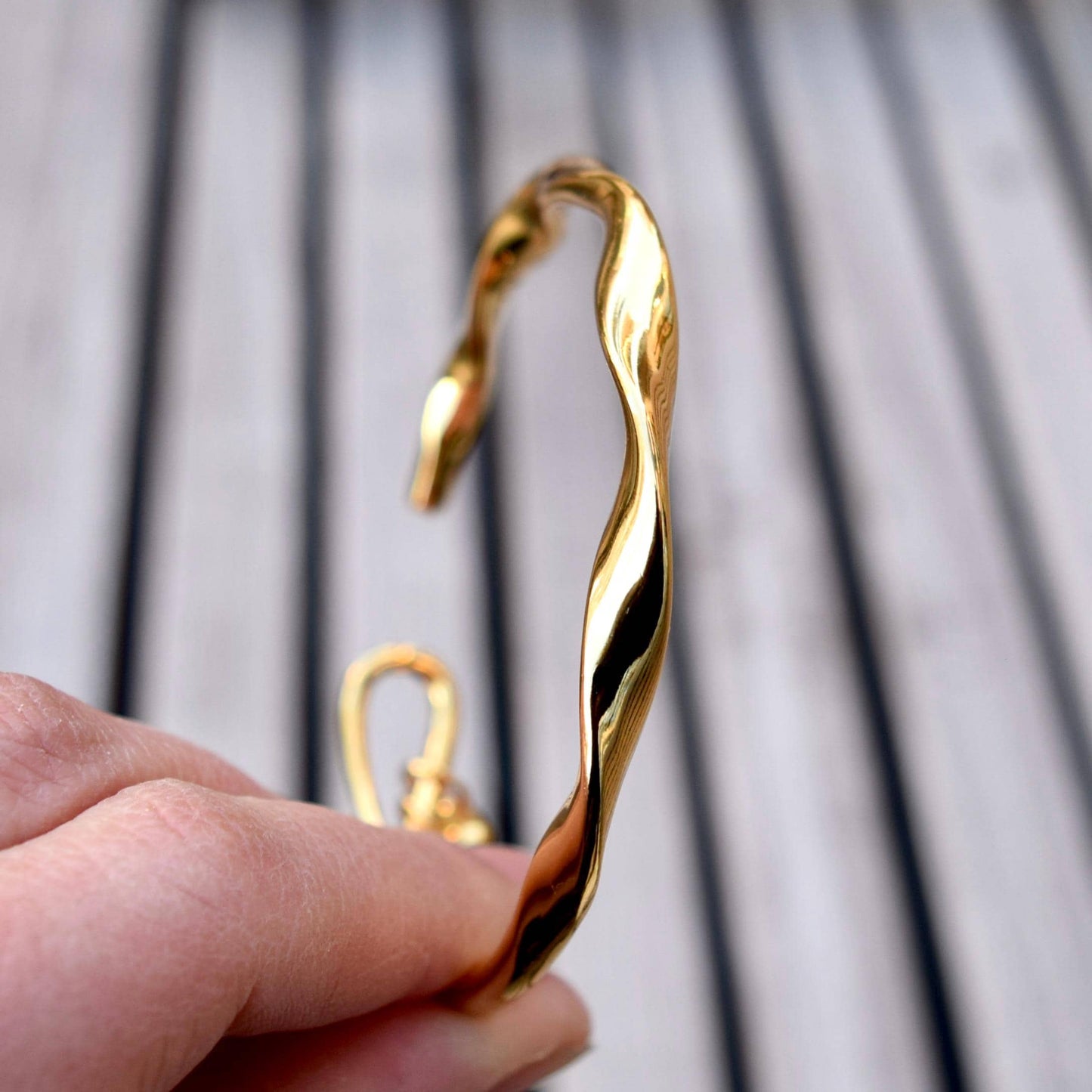 60 mm Golden Wavy Butterfly Bangle - Chinese Bangle