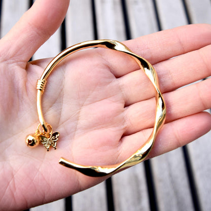 60 mm Golden Wavy Butterfly Bangle - Chinese Bangle