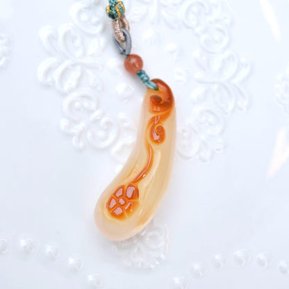 Agate Flower Carved Pendant Rope Necklace