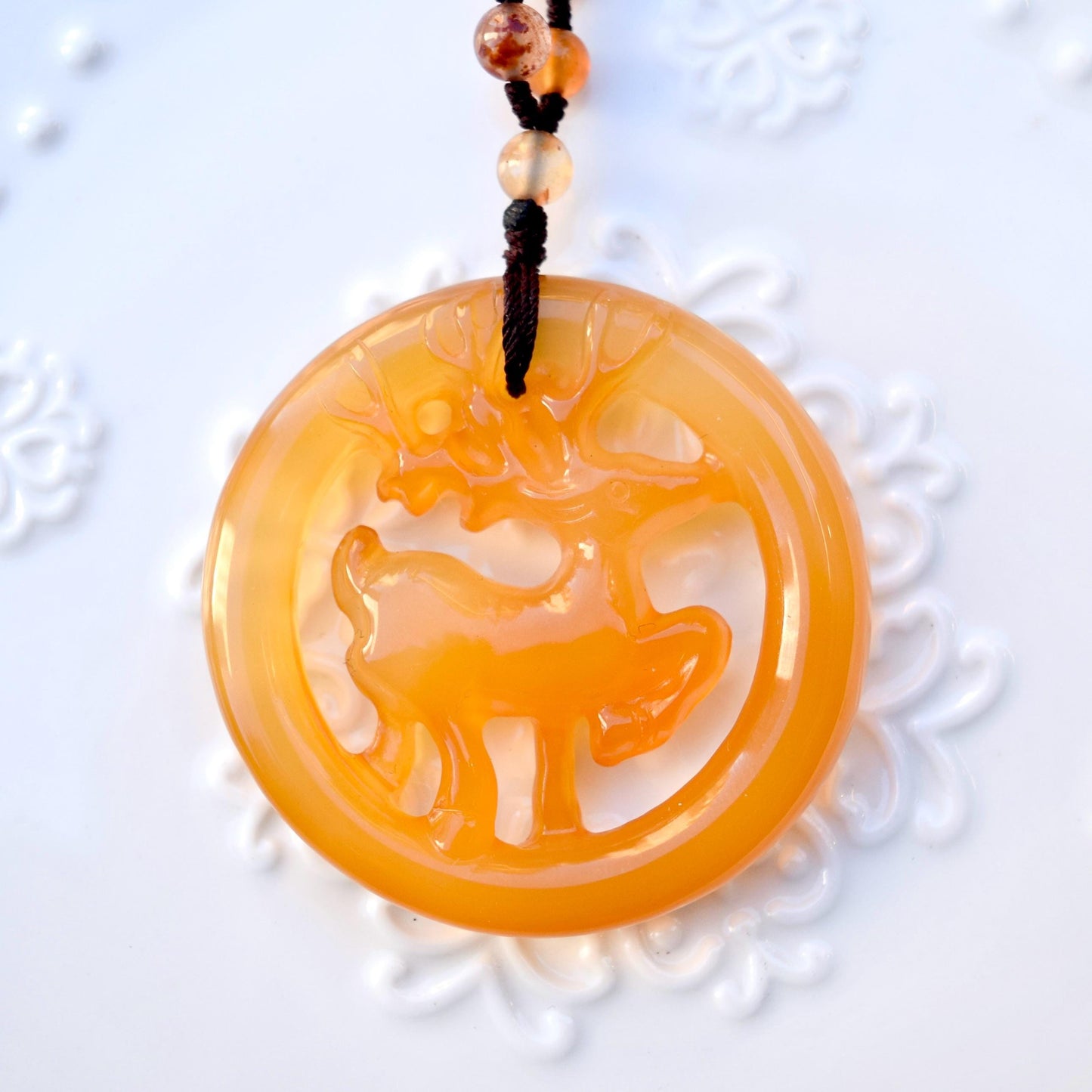 Agate Deer Pendant Necklace - Chinese Jade Stone Beaded Necklace
