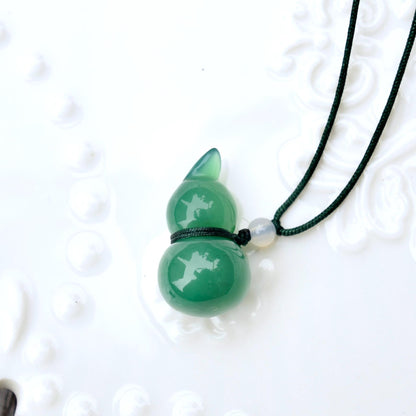 Green Agate Gourd Bamboo Pendant Rope Necklace