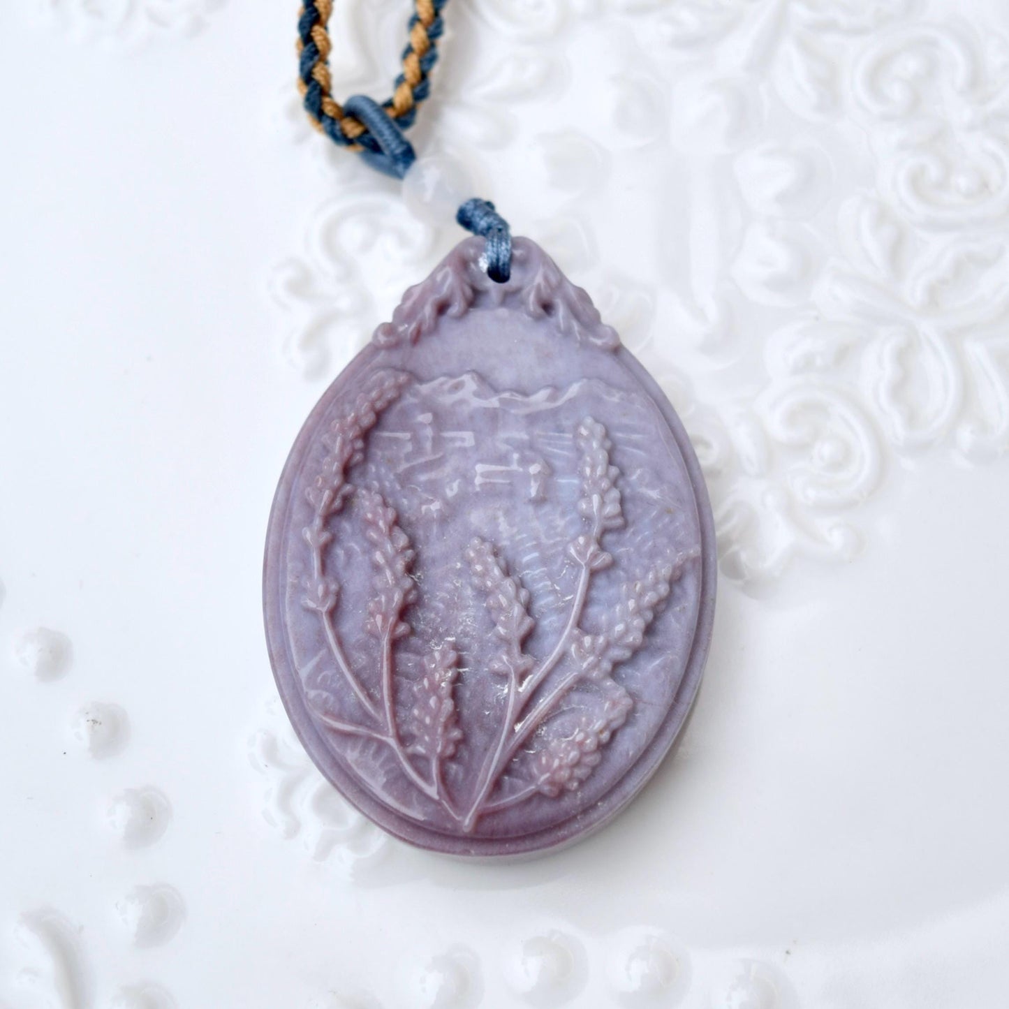 Purple Ocean Agate Pendant Rope Necklace - Lavender ｜ Phoenix ｜ Flora Lock