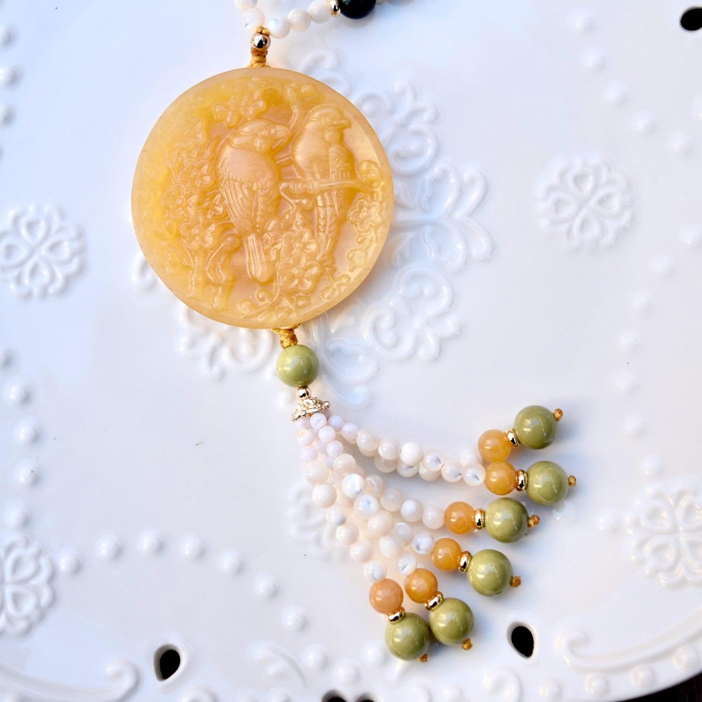 Bird Plum Blossom Pendant Shell Necklace - Yellow Aventurine Quartz Jade