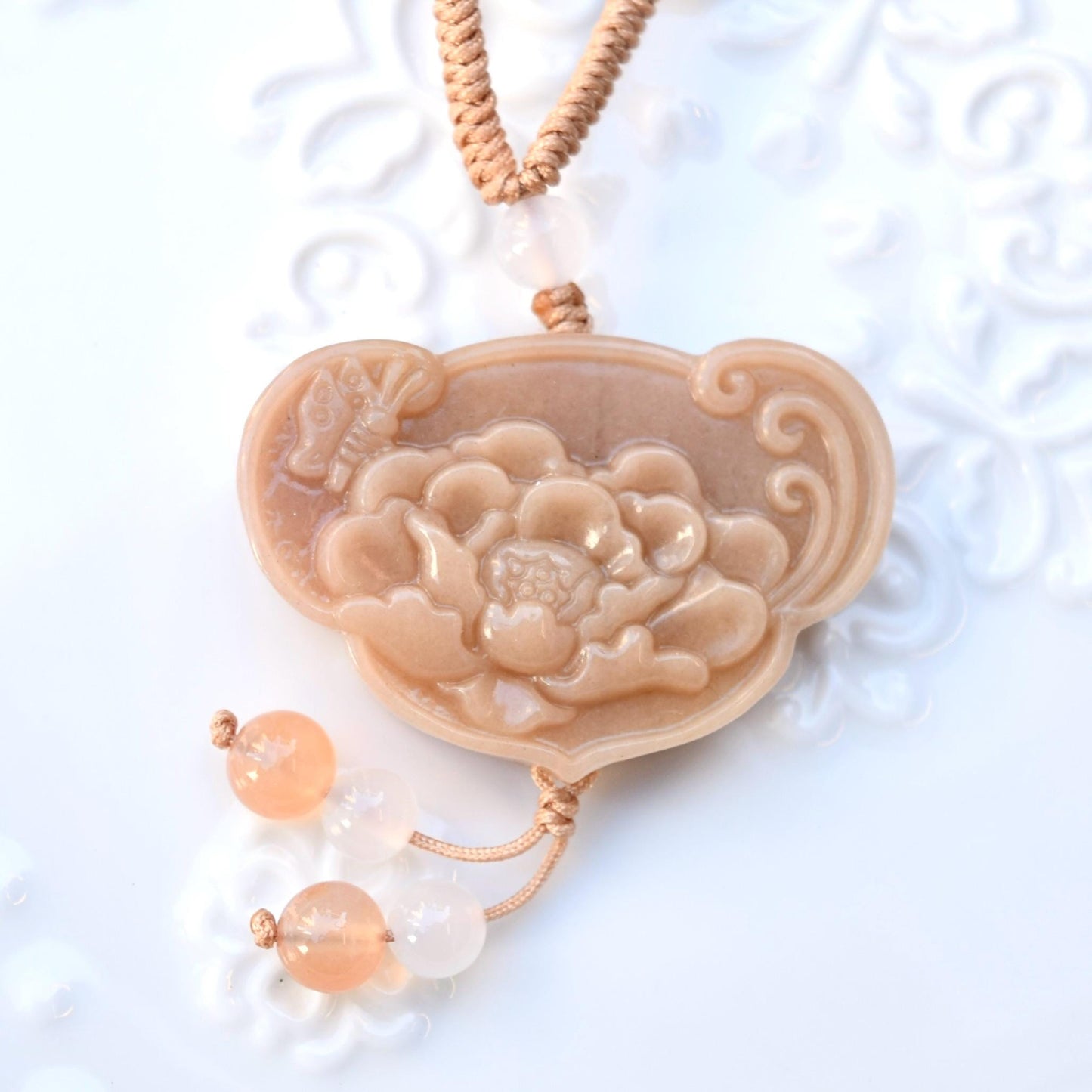 Yellow Peony Lock Pendant Braided Rope Necklace - Quartz Jade