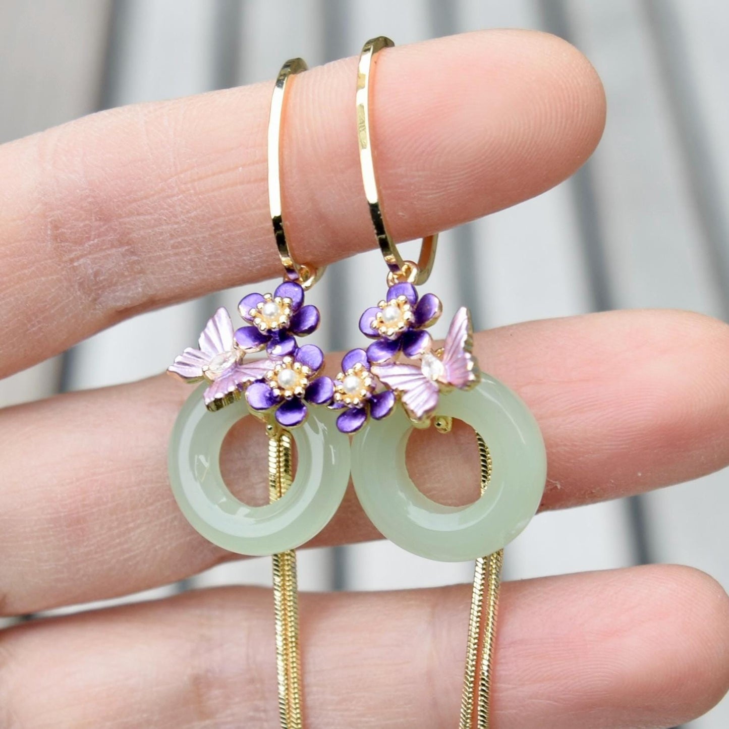 Green Peace Buckle Earrings - Jade Style Dangle Earrings