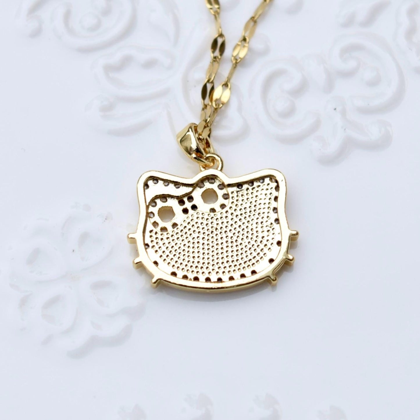 Shell Kitty Head Charm Golden Necklace - Vintage Style