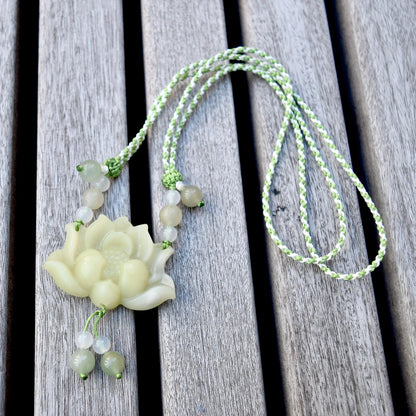 Green Jade Lotus Necklace - Serpentine Jade Adjustable RopeNecklace