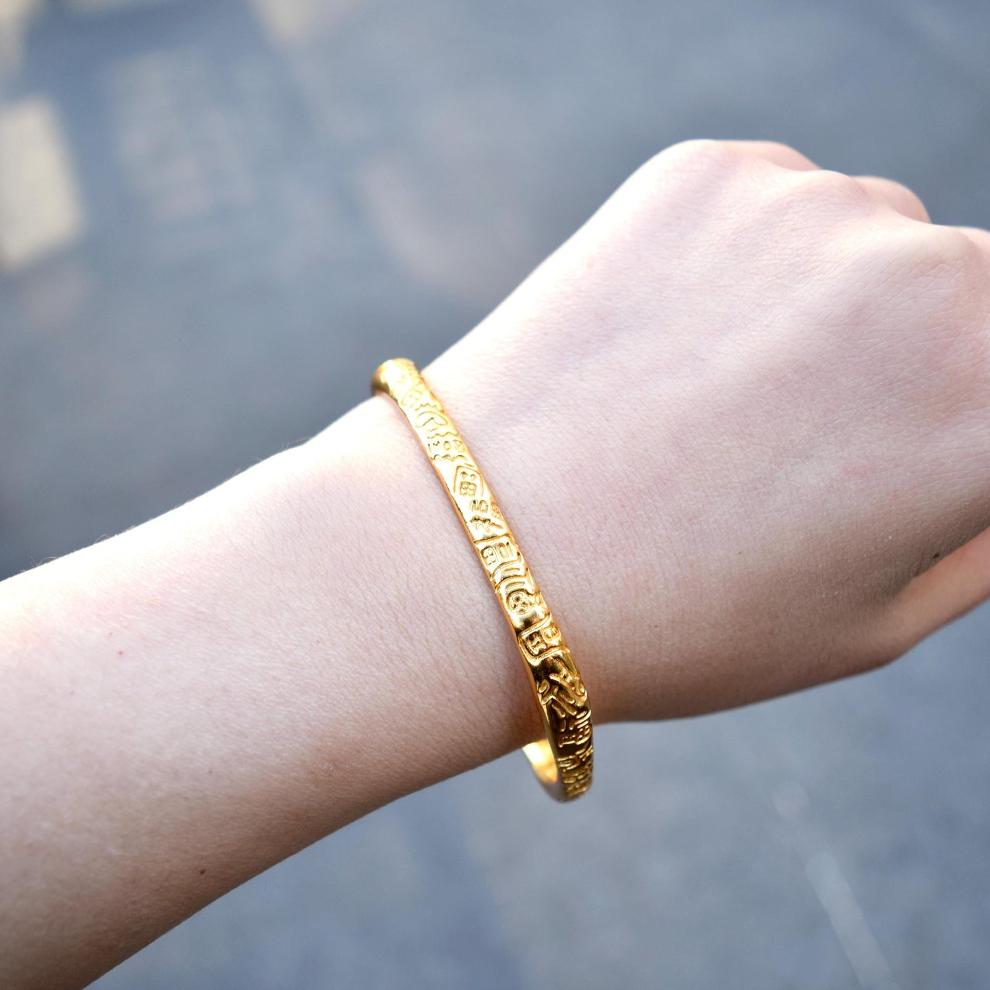 Golden Hundred Blessings Square Bangle - 百福鐲 - Chinese Bangle