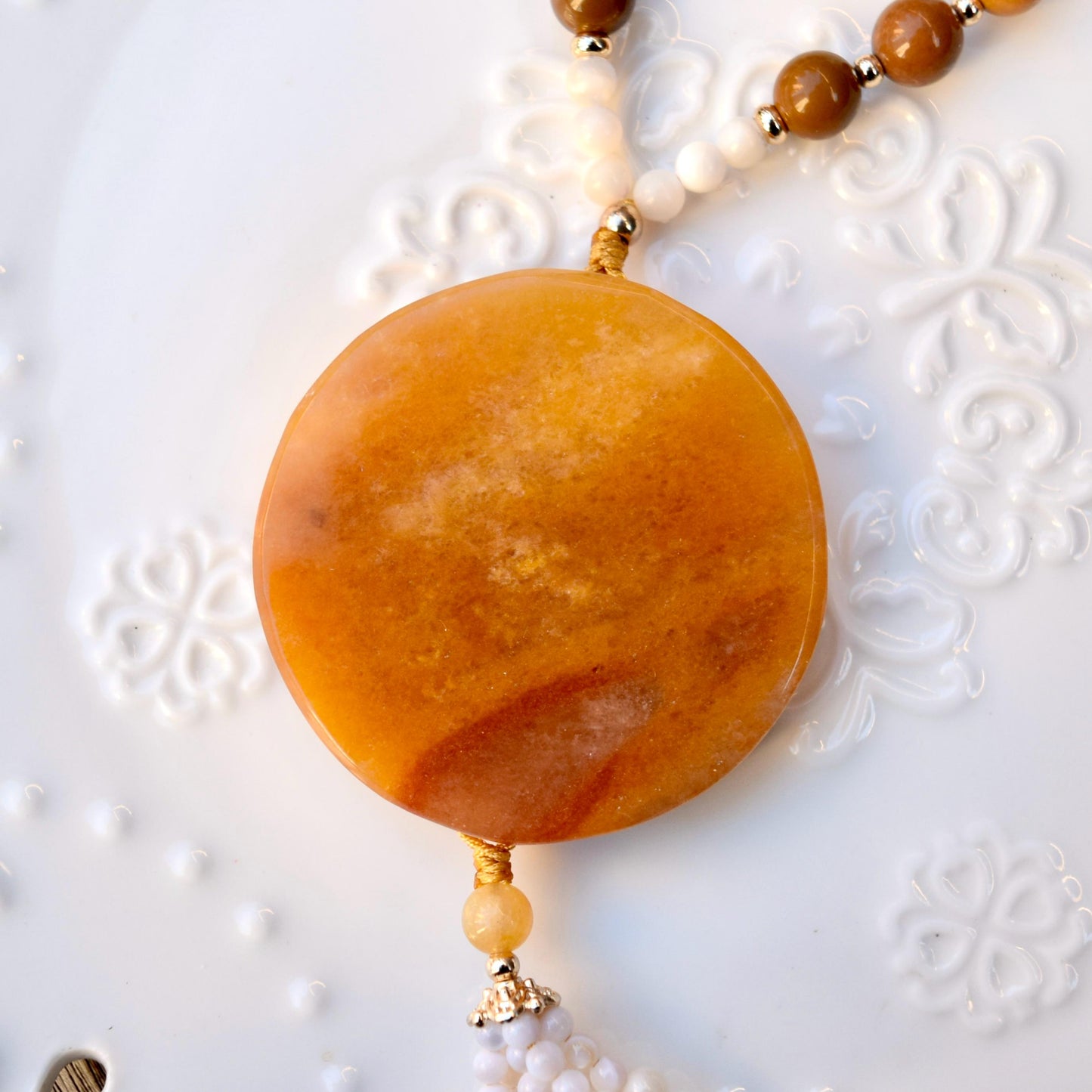 Bird Plum Blossom Pendant Shell Necklace - Yellow Aventurine Quartz Jade