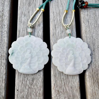 Jadeite Peacock Pendant Rope Necklace - 天然翡翠