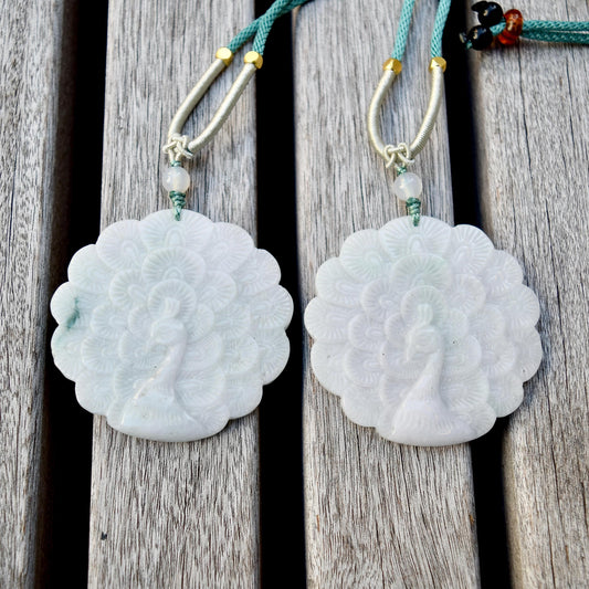 Jadeite Peacock Pendant Rope Necklace - 天然翡翠