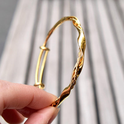 60 mm Golden Wavy Bangle - Chinese Bangle