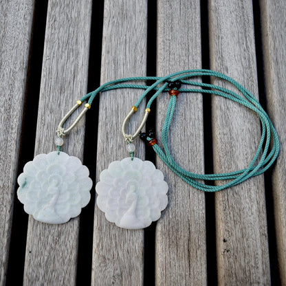 Jadeite Peacock Pendant Rope Necklace - 天然翡翠