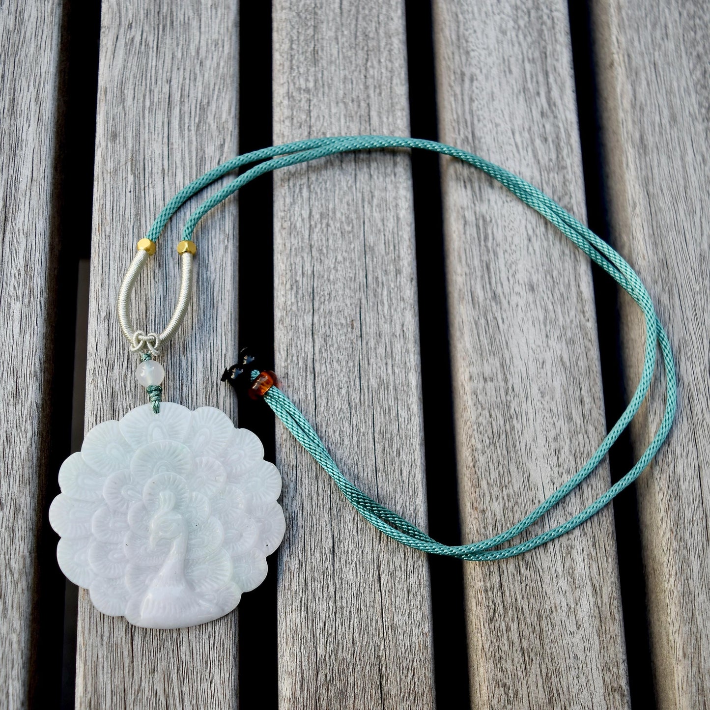 Jadeite Peacock Pendant Rope Necklace - 天然翡翠