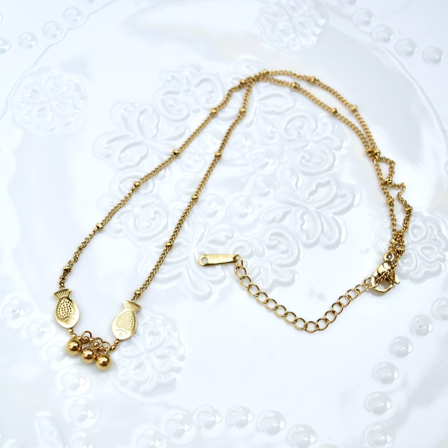 Pea Bamboo Fish Chinese Golden Charm Necklace - Stainless Steel