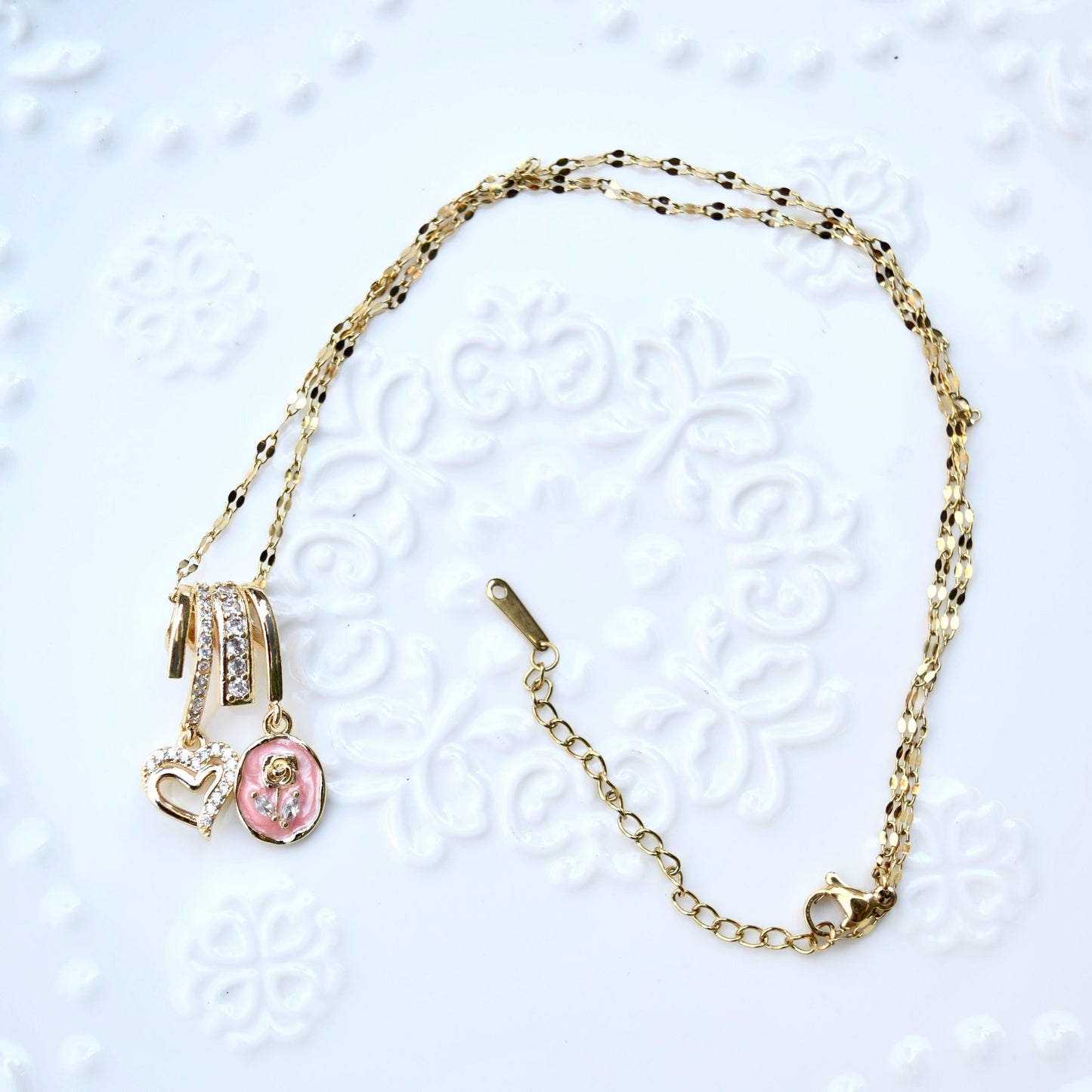 Enamel Horse Rose Charm Necklace - Oiling Painting Vintage Style