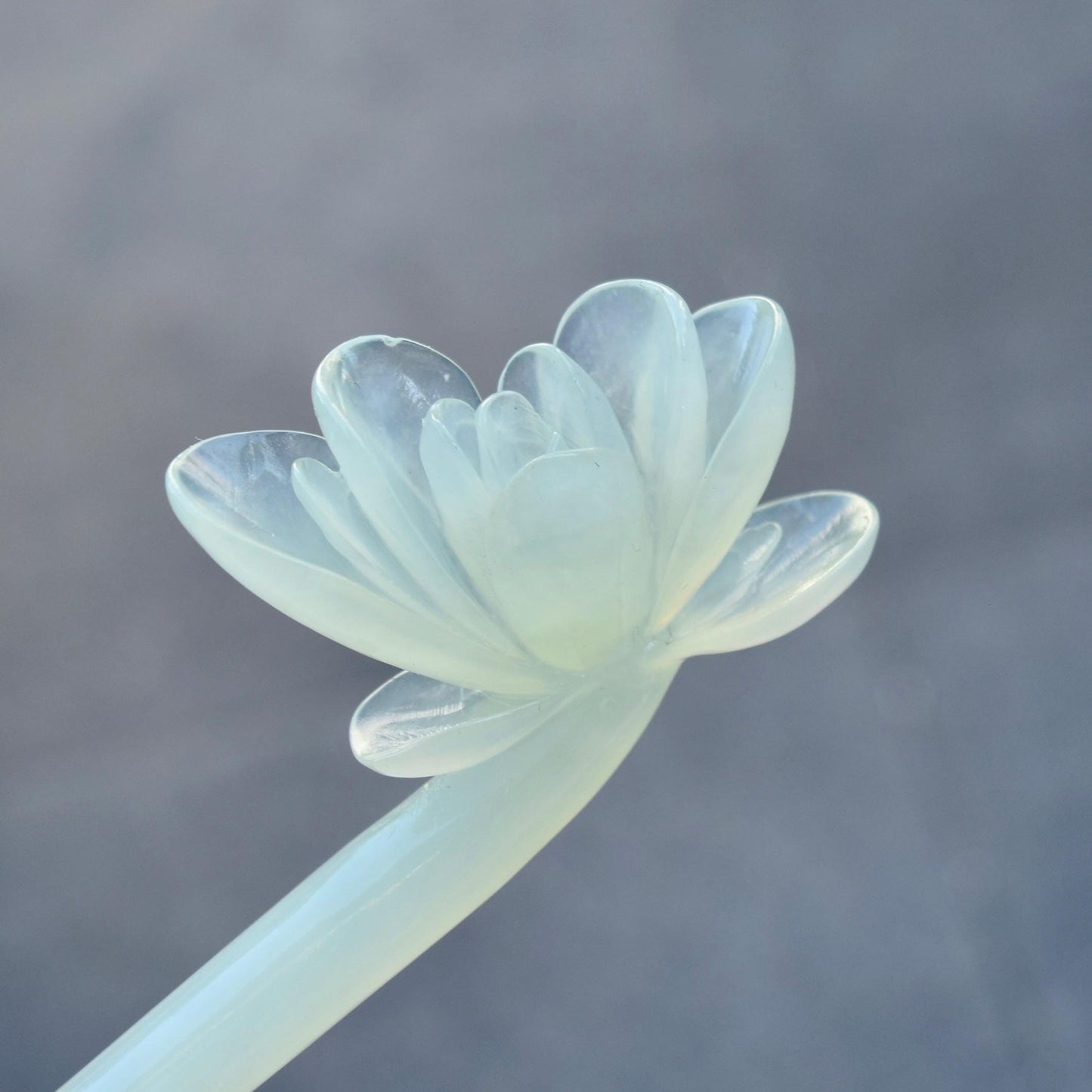 Green Carved Magnolia Flower Hairpin - Serpentine Jade Hair Stick