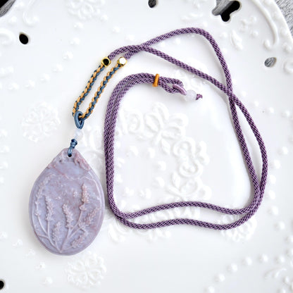 Purple Ocean Agate Pendant Rope Necklace - Lavender ｜ Phoenix ｜ Flora Lock