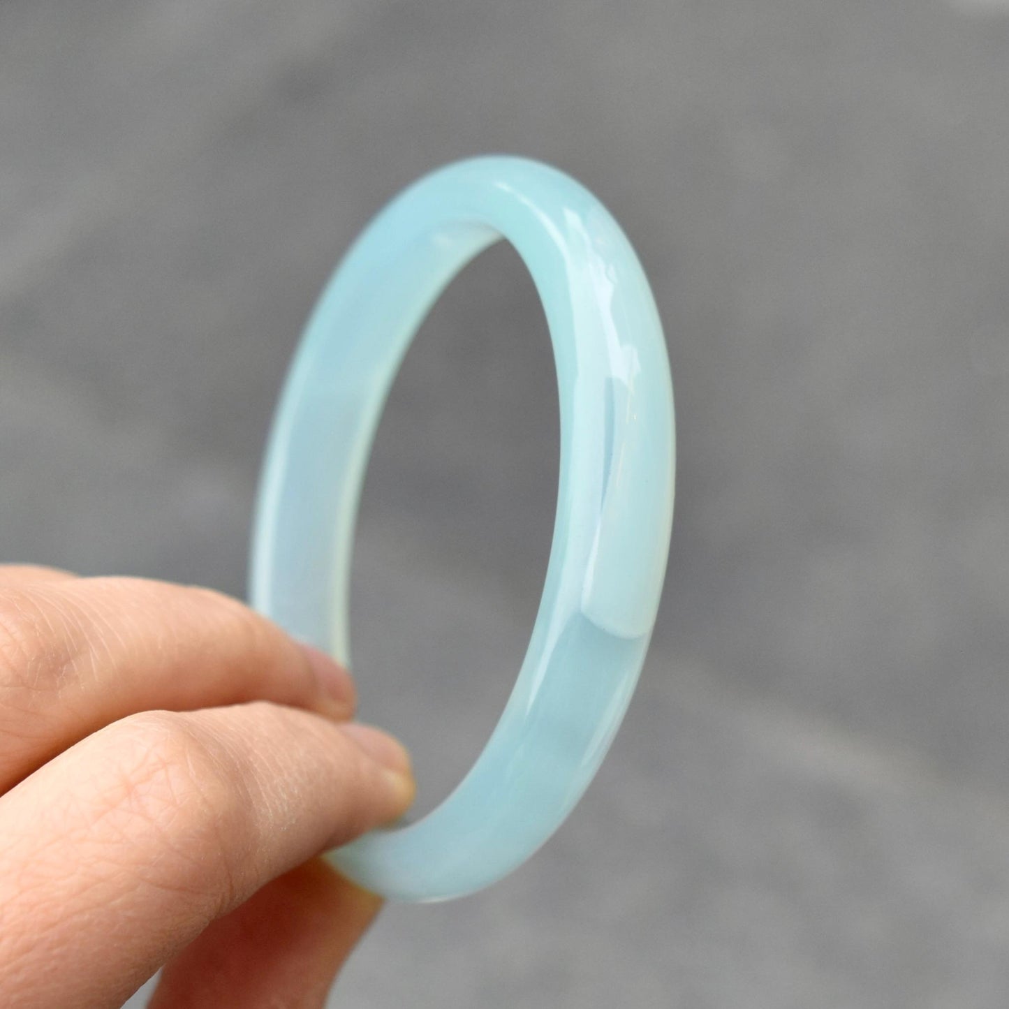 58.6mm Agate Bangle - Blue