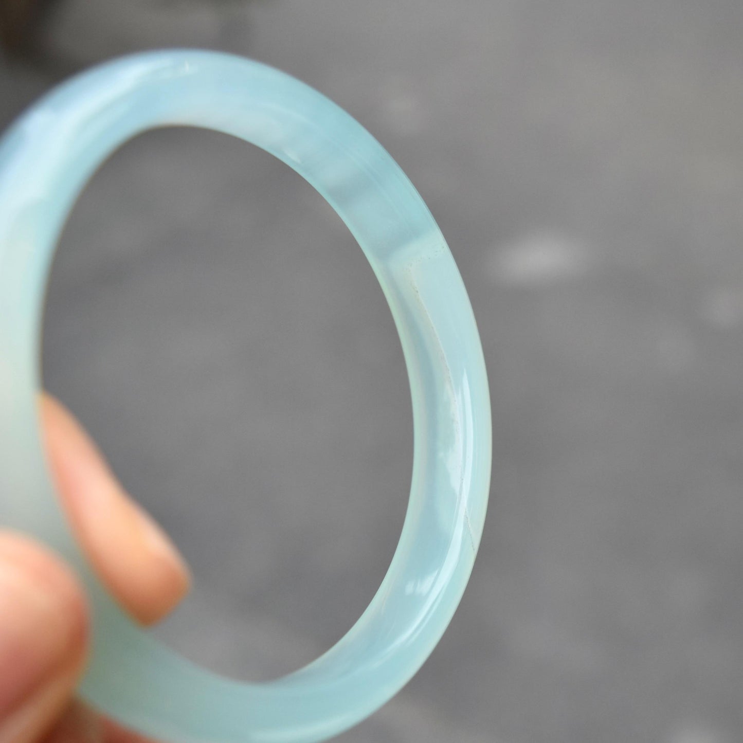 58.6mm Agate Bangle - Blue