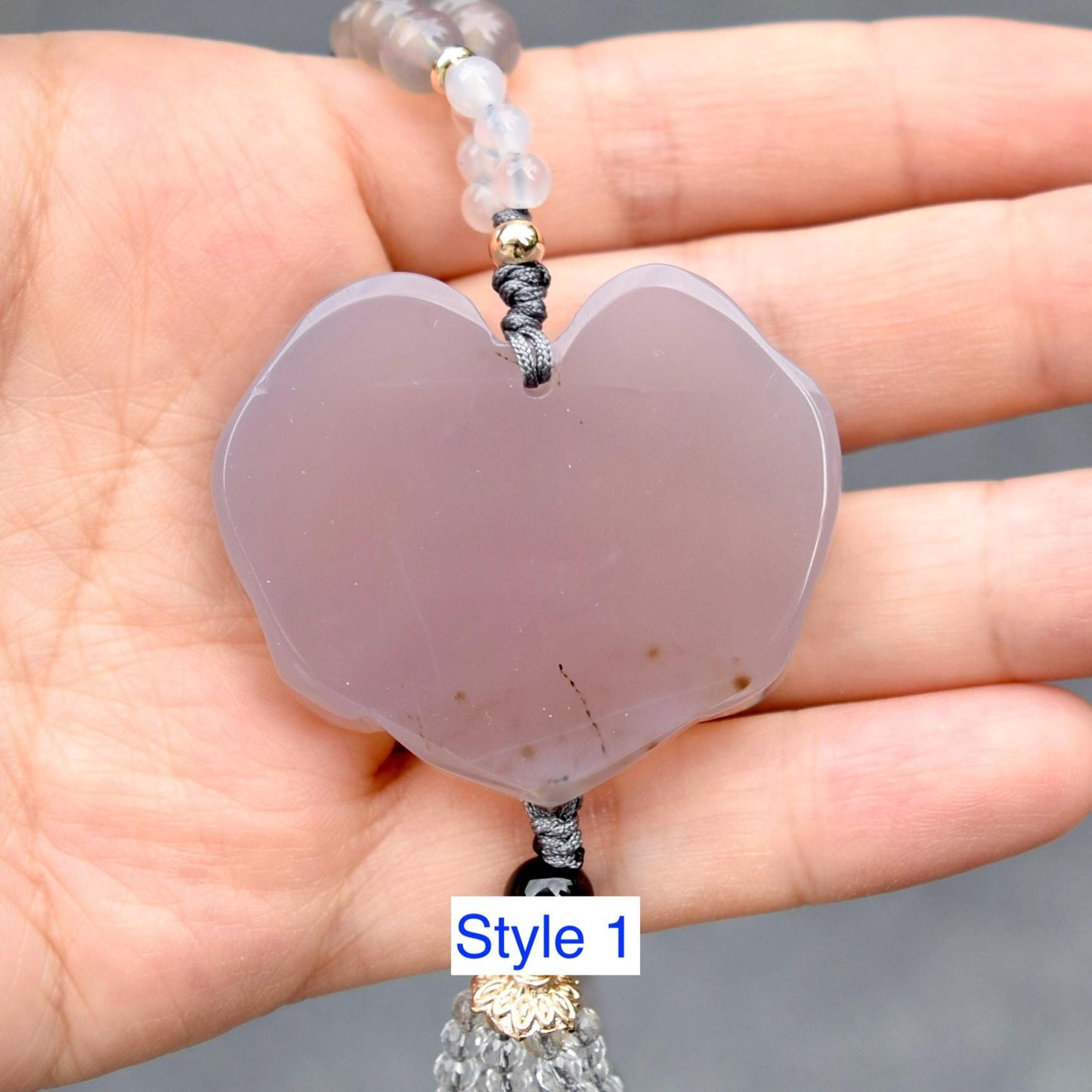 Gray Agate Flora Lock Pendant Beaded Necklace