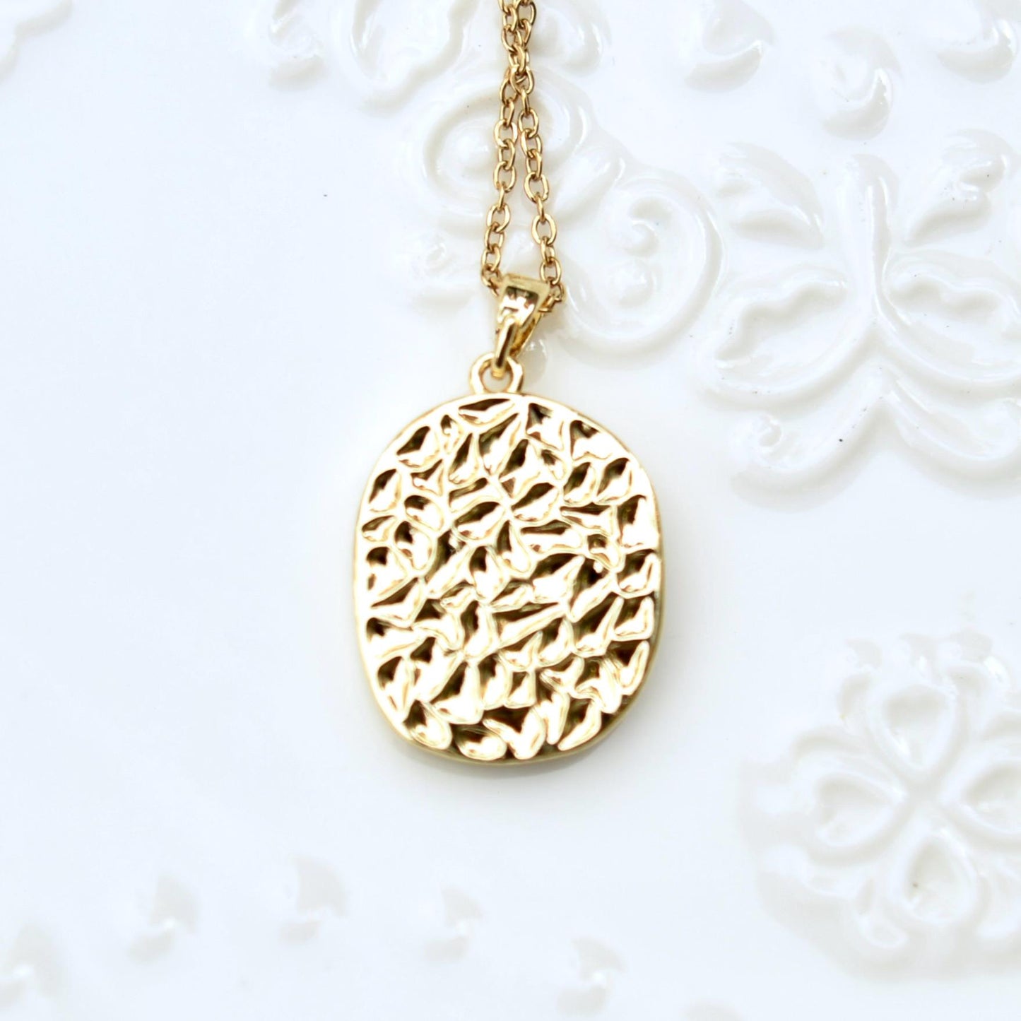 Enamel Pearl Wheat Lotus Charm Necklace - Vintage Style