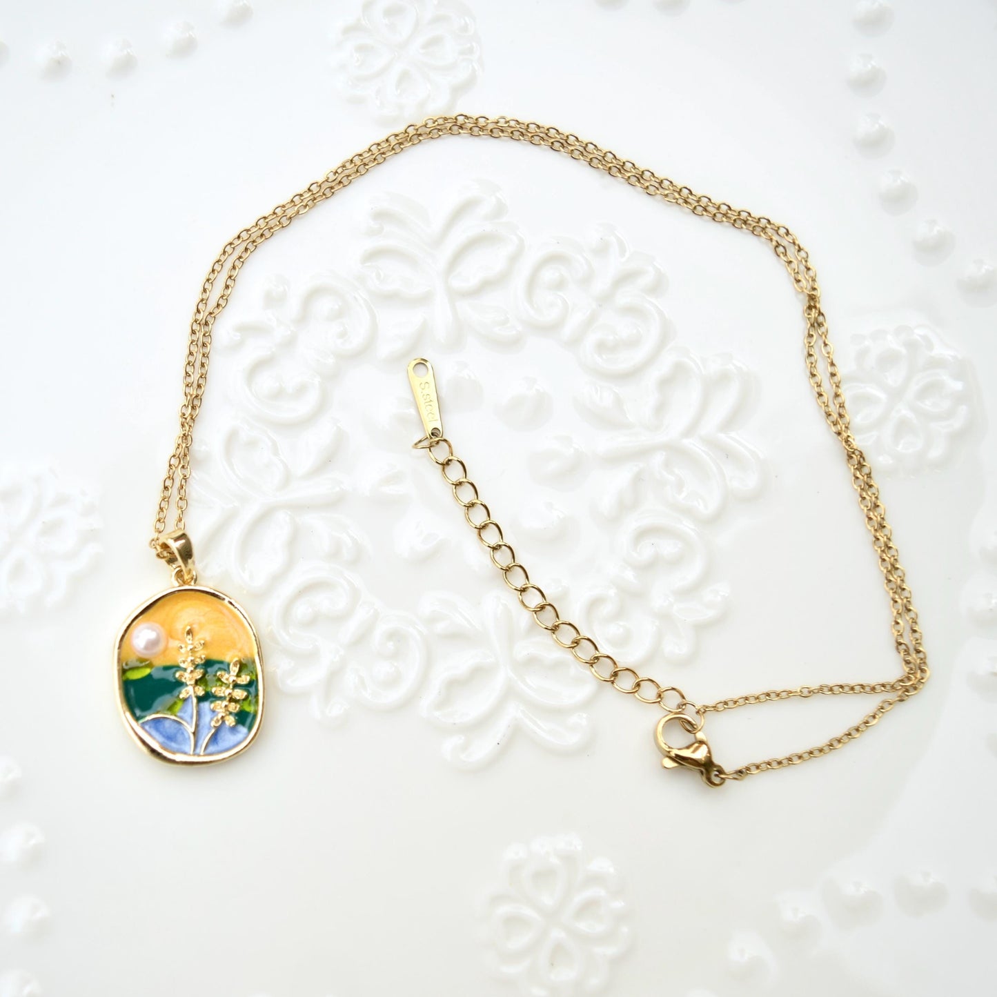 Enamel Pearl Wheat Lotus Charm Necklace - Vintage Style