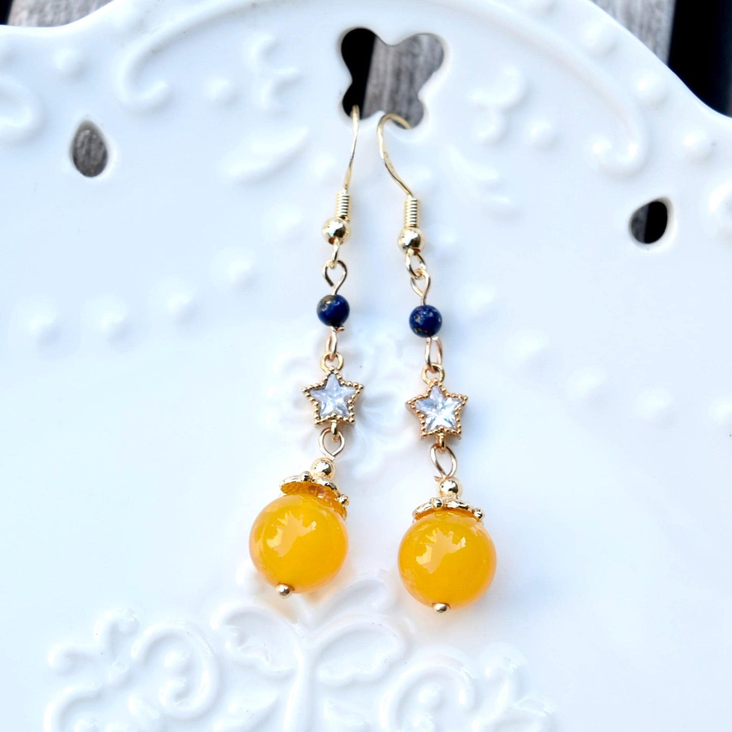 Yellow Agate Bead Star Earrings