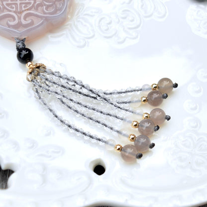 Gray Agate Flora Lock Pendant Beaded Necklace