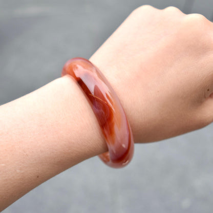 58.6 mm Orange Agate Bangle