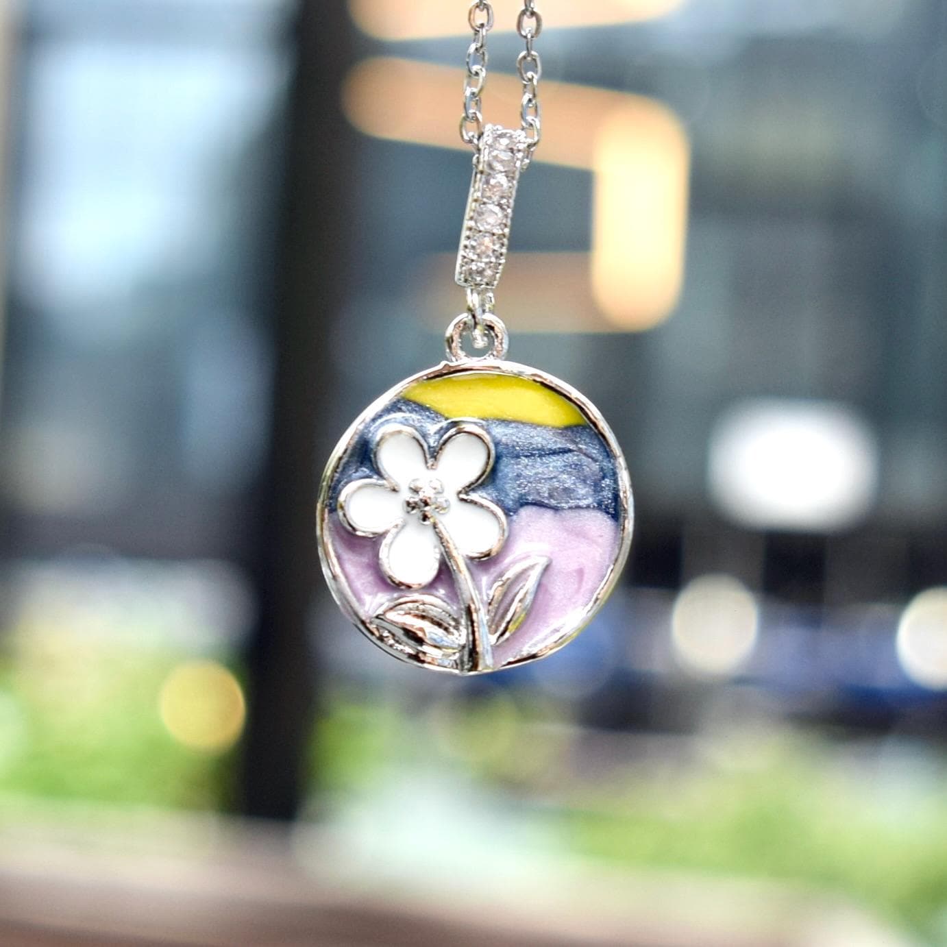 Enamel Pearl Flower Charm Necklace - Vintage Style Oil Dripping