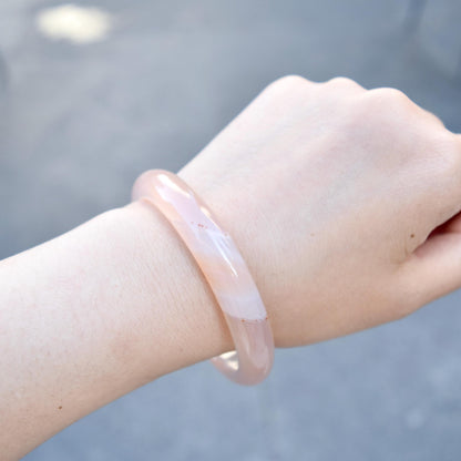 58.2 mm Orange Agate Bangle