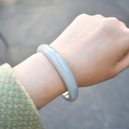 58.8 mm Blue Agate Bangle Bracelet