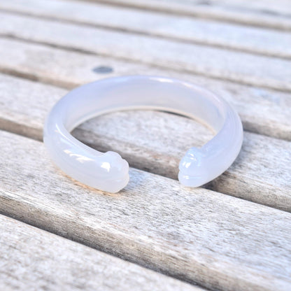 60.3 mm White Agate Bangle: Cat Paw Design