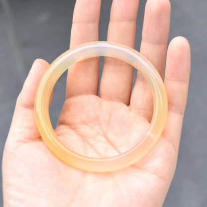 56.4 mm Yellow Agate Bangle