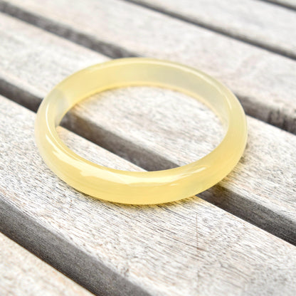 56.4 mm Yellow Agate Bangle