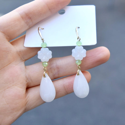 White Clover Teardrop Earrings - Jade Style