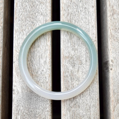 58.6 mm Green Agate Bangle: Chinese Jade Style