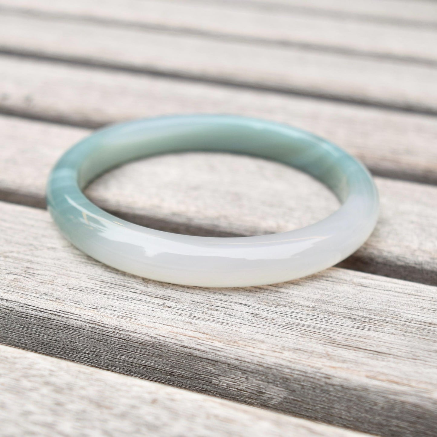 58.3 mm Green Agate Bangle - Chinese Jade Style