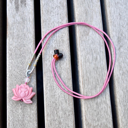 Lotus Agate Pendant Necklace - Chinese Rope Necklace