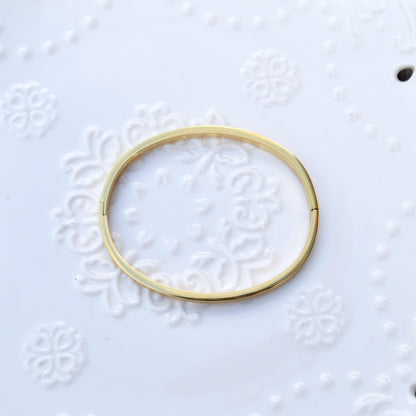 Golden Traditional Pattern Carved Bangle - Stainless Steel