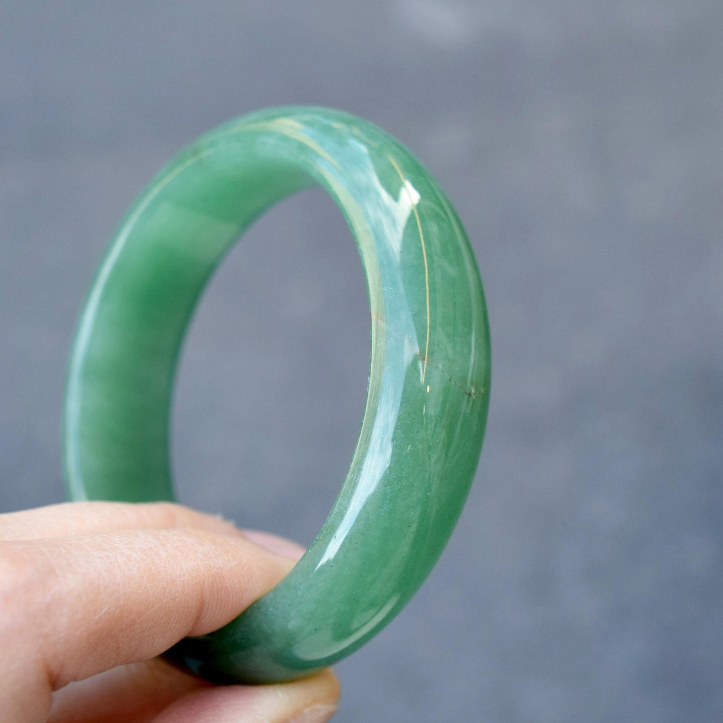 58.9 mm Green Aventurine Bangle - Quartz Jade Bangle Bracelet