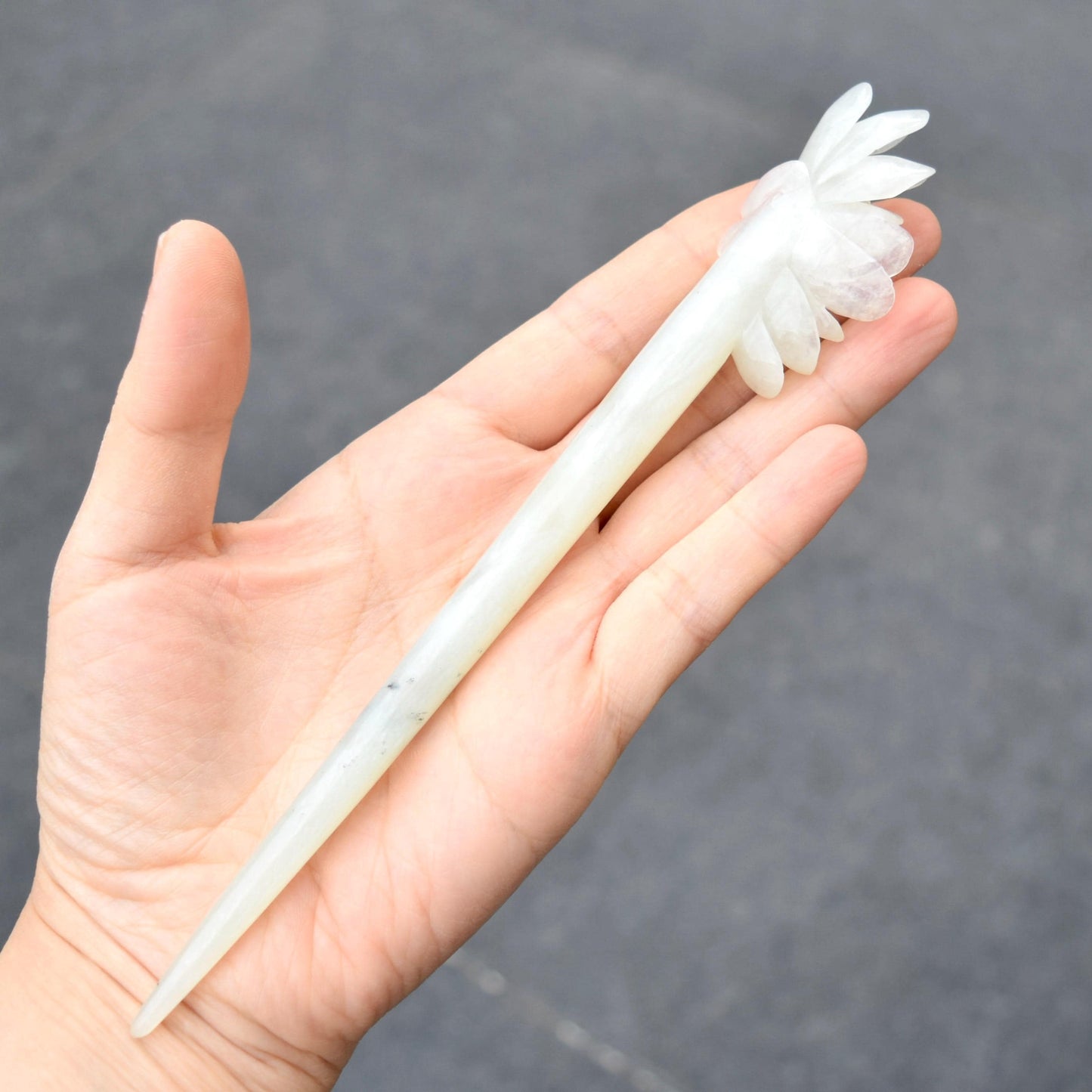 White Peony Carved Hairpin - Serpentine Jade Hair Stick