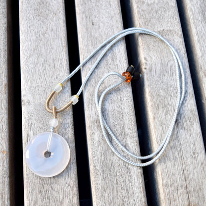 White Agate Peace Buckle Donut Necklace - 平安扣
