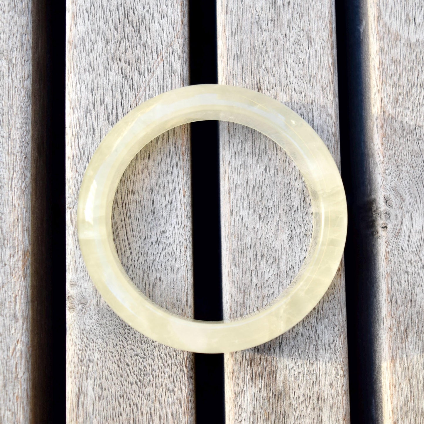 58.7 mm Citrine Lemon Quartz Bangle