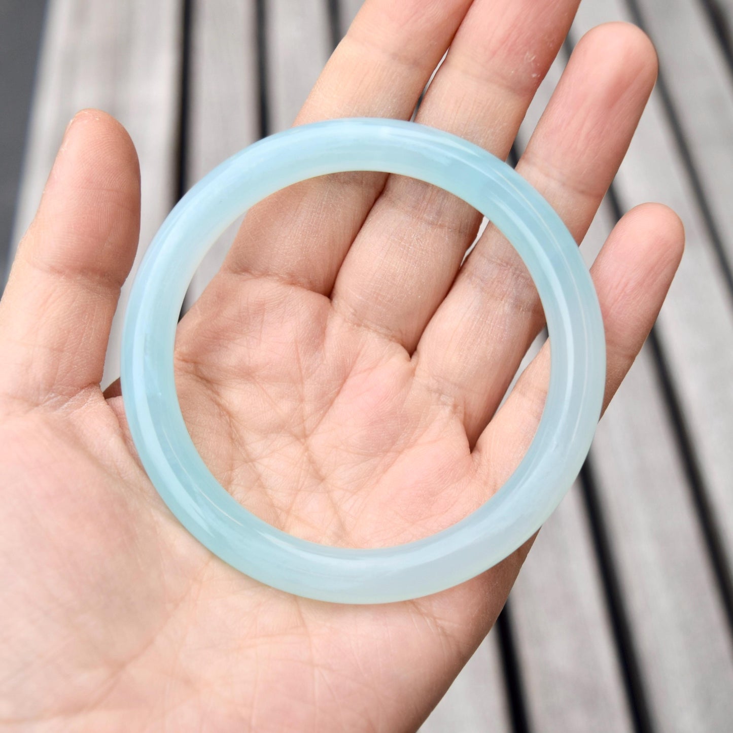 58.7 mm Blue Agate Bangle - Chinese Jade Style