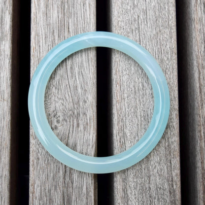 58.7 mm Blue Agate Bangle - Chinese Jade Style