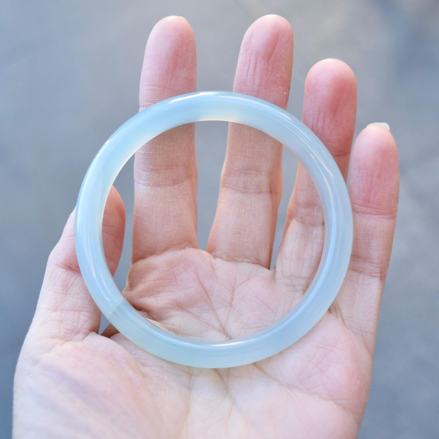 58.6mm Agate Bangle - Blue